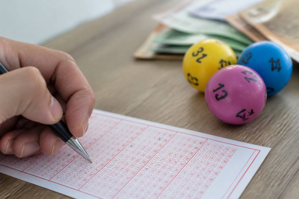 Gain au loto imposable : comment est-il traité en France ?