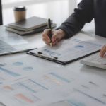 Résidu de solow : définition, calcul et applications en fiscalité